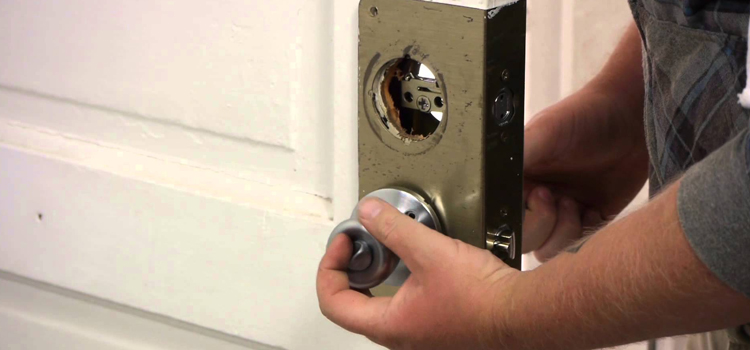 Home Lock Change in Fowler
